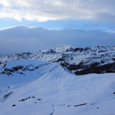 Morgendlicher Weitblick vom Berggasthaus Schönbüel