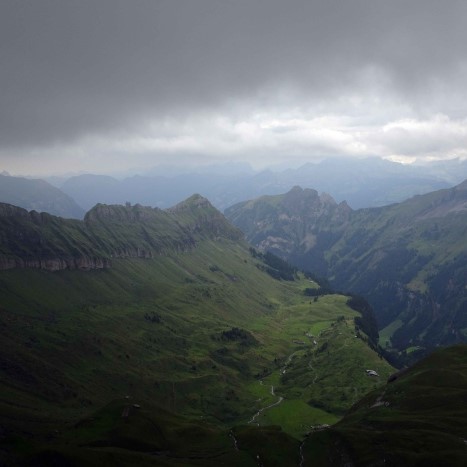 Wetterwechsel auf dem Weg zur Bannalp