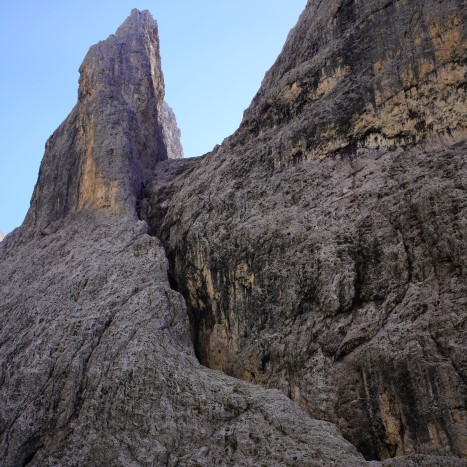 Eindrückliche Felsformationen bei der Grasleiten-Hütte
